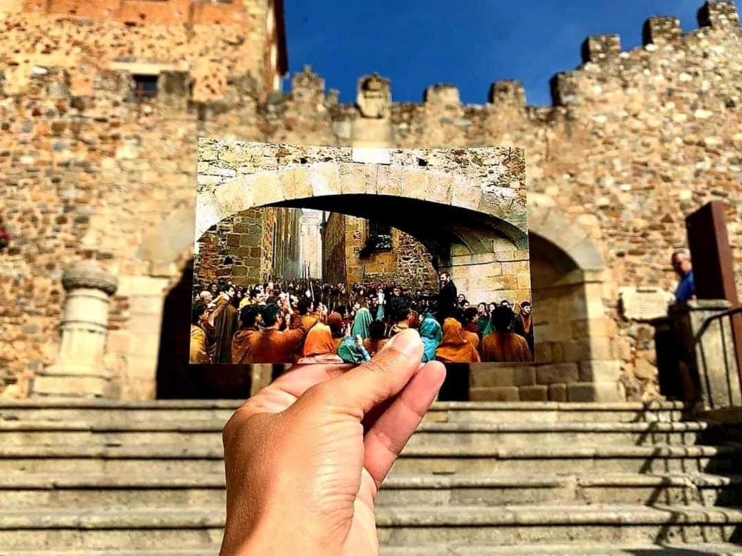 Las Cuatro Esquinas De Caces Esterno foto